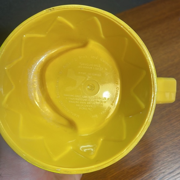 RingLing Bros Barnum & Bailey Circus Lion Cup. - Picture 8 of 8